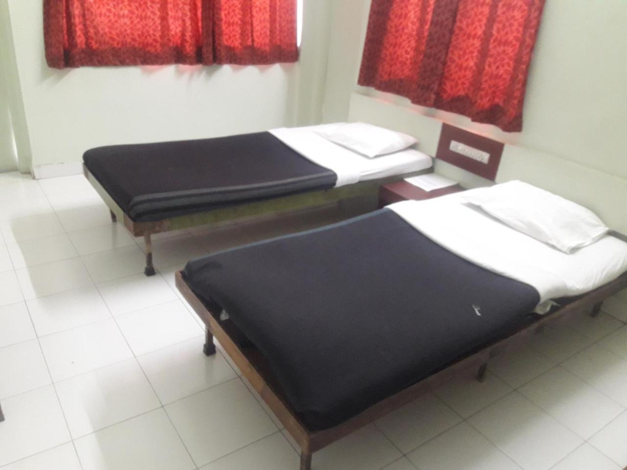 Maurya Residency Hotell Pune Eksteriør bilde